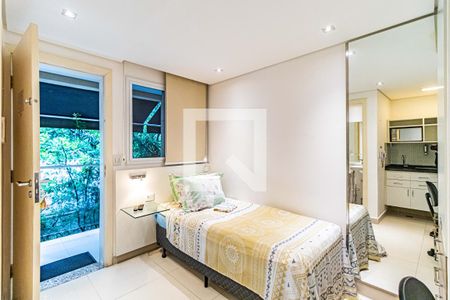 Studio de kitnet/studio para alugar com 0 quarto, 20m² em Jardim Odete, São Paulo