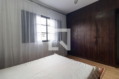 Quarto 1 de casa à venda com 4 quartos, 150m² em Vila Santo Estefano, São Paulo