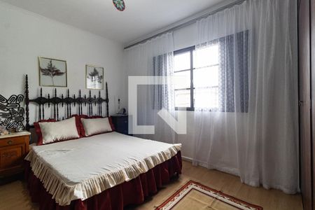 Quarto 1 de casa à venda com 4 quartos, 150m² em Vila Santo Estefano, São Paulo