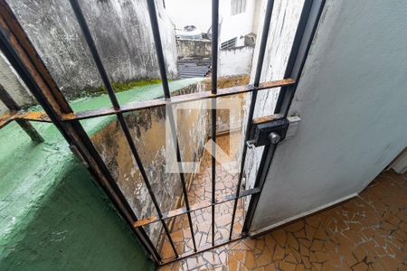 Casa à venda com 150m², 4 quartos e 2 vagasAcesso para o Corredor Lateral