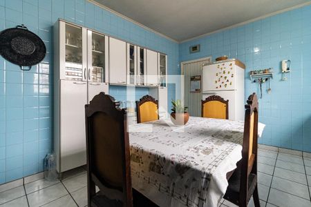 Casa à venda com 150m², 4 quartos e 2 vagasCozinha