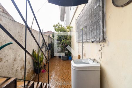 Casa à venda com 150m², 4 quartos e 2 vagasCoredor Lateral