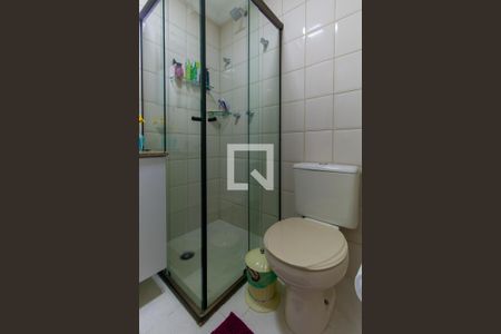 Apartamento à venda com 68m², 3 quartos e 1 vaga Apartamento à venda com 68m², 3 quartos e 1 vagaBanheiro da Suíte