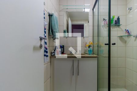 Apartamento à venda com 68m², 3 quartos e 1 vaga Apartamento à venda com 68m², 3 quartos e 1 vagaBanheiro da Suíte