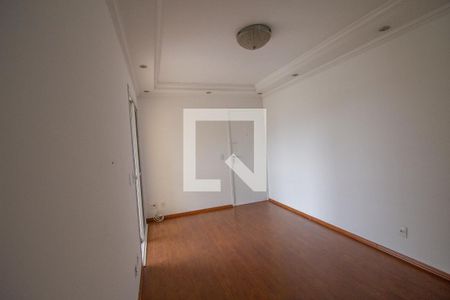 Sala  de apartamento para alugar com 2 quartos, 45m² em Vila Jacuí, São Paulo