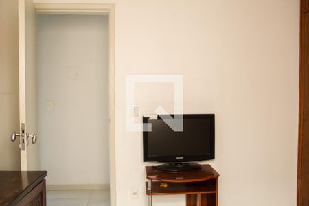Quarto 1 de apartamento à venda com 3 quartos, 70m² em Santa Efigênia, Belo Horizonte