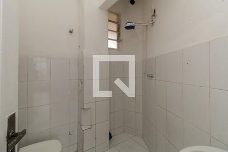 Banheiro de kitnet/studio à venda com 1 quarto, 25m² em República, São Paulo