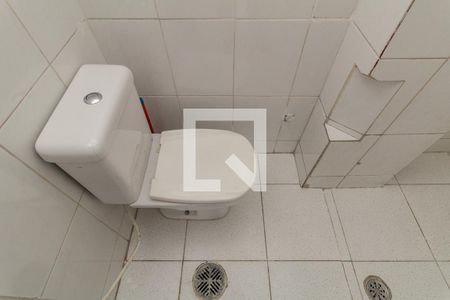 Banheiro de kitnet/studio à venda com 1 quarto, 25m² em República, São Paulo