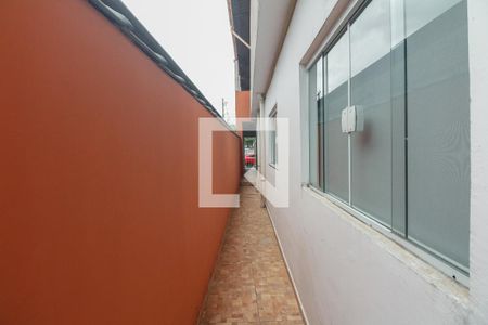 Casa de condomínio para alugar com 40m², 1 quarto e sem vaga Casa de condomínio para alugar com 40m², 1 quarto e sem vagaEntrada