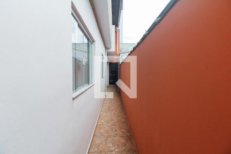 Casa de condomínio para alugar com 40m², 1 quarto e sem vaga Casa de condomínio para alugar com 40m², 1 quarto e sem vagaEntrada