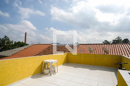 Casa à venda com 179m², 2 quartos e 2 vagasQuintal