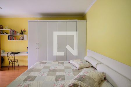 Casa à venda com 179m², 2 quartos e 2 vagasSuíte