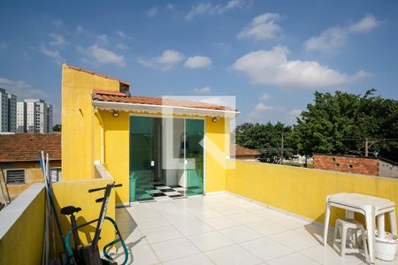 Casa à venda com 179m², 2 quartos e 2 vagasQuintal