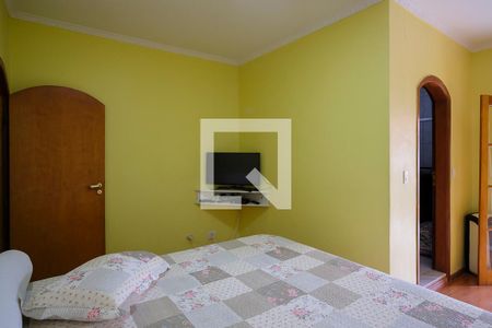 Casa à venda com 179m², 2 quartos e 2 vagasSuíte