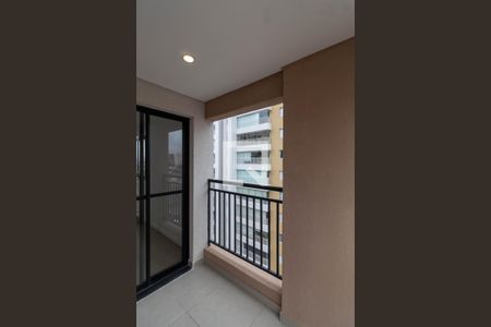 Apartamento para alugar com 44m², 2 quartos e sem vaga Apartamento para alugar com 44m², 2 quartos e sem vagaVaranda