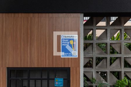 Apartamento para alugar com 44m², 2 quartos e sem vaga Apartamento para alugar com 44m², 2 quartos e sem vagaFachada com a Plaquinha Instalada