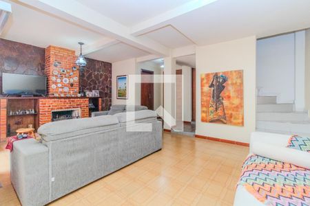 Sala 1 de casa à venda com 4 quartos, 220m² em Partenon, Porto Alegre