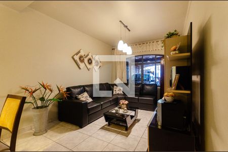 Sala de casa à venda com 3 quartos, 167m² em Vila Zat, São Paulo