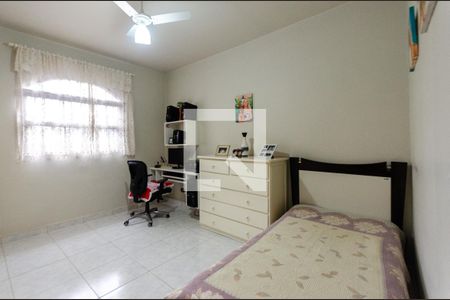 Casa para alugar com 167m², 3 quartos e 2 vagasQuarto 2