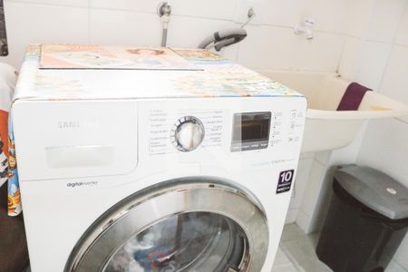 Apartamento à venda com 98m², 3 quartos e 1 vagaÁrea de Serviço