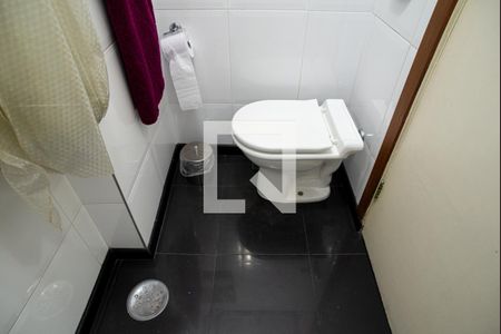 Apartamento à venda com 105m², 3 quartos e 1 vaga Apartamento à venda com 105m², 3 quartos e 1 vagaBanheiro de serviço