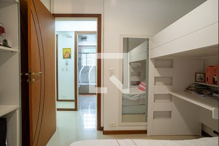 Apartamento à venda com 105m², 3 quartos e 1 vaga Apartamento à venda com 105m², 3 quartos e 1 vagaQuarto 2