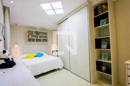 Casa à venda com 225m², 2 quartos e 2 vagasQuarto 2