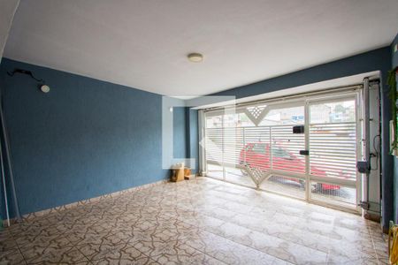 Casa à venda com 225m², 2 quartos e 2 vagasGaragem