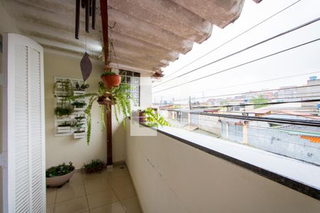 Casa à venda com 225m², 2 quartos e 2 vagasVaranda do quarto 1