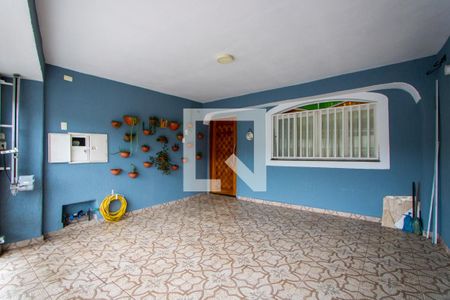 Casa à venda com 225m², 2 quartos e 2 vagasGaragem