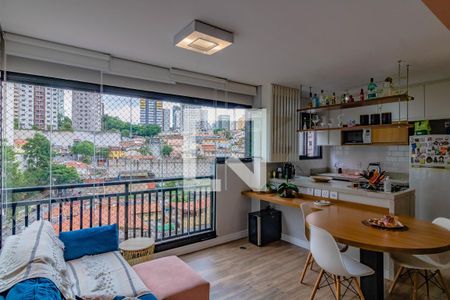 Sala de apartamento para alugar com 2 quartos, 50m² em Chácara Inglesa, São Paulo