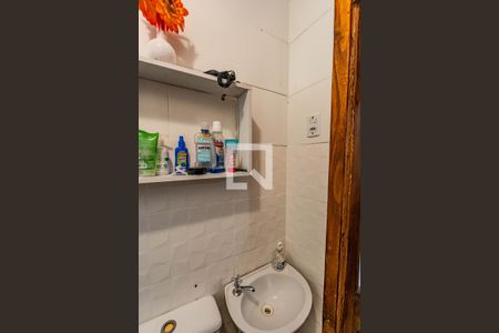 Casa à venda com 290m², 5 quartos e 3 vagasBanheiro