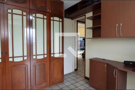 Apartamento à venda com 86m², 2 quartos e 1 vagaEscritório