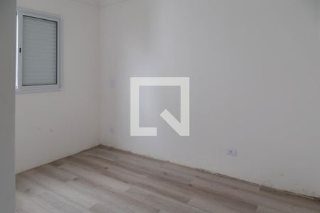 Quarto 1 de apartamento para alugar com 2 quartos, 39m² em Vila Galvão, Guarulhos