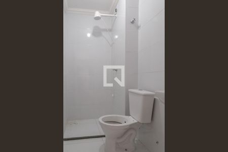 Banheiro de apartamento à venda com 2 quartos, 39m² em Vila Galvão, Guarulhos