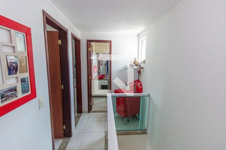 Apartamento à venda com 83m², 2 quartos e 1 vaga Apartamento à venda com 83m², 2 quartos e 1 vagaHall