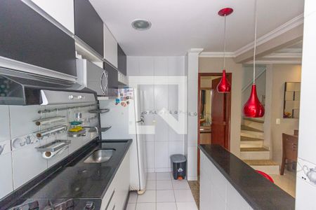 Apartamento à venda com 83m², 2 quartos e 1 vaga Apartamento à venda com 83m², 2 quartos e 1 vagaCozinha e Área de Serviço