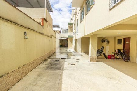 Apartamento à venda com 83m², 2 quartos e 1 vaga Apartamento à venda com 83m², 2 quartos e 1 vagaÁrea comum