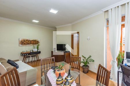 Sala de apartamento à venda com 3 quartos, 84m² em Estoril, Belo Horizonte