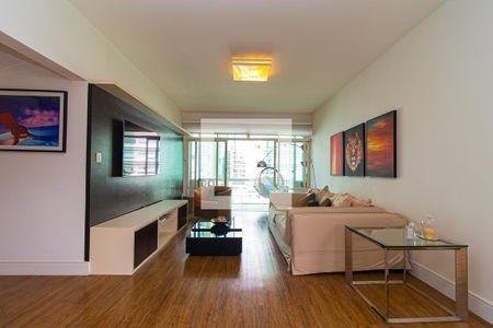 Sala de apartamento à venda com 3 quartos, 158m² em Bela Vista, São Paulo
