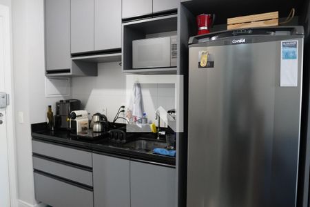 Cozinha de kitnet/studio à venda com 1 quarto, 25m² em Cerqueira César, São Paulo
