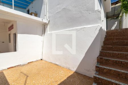 Casa à venda com 300m², 3 quartos e 2 vagasQuintal