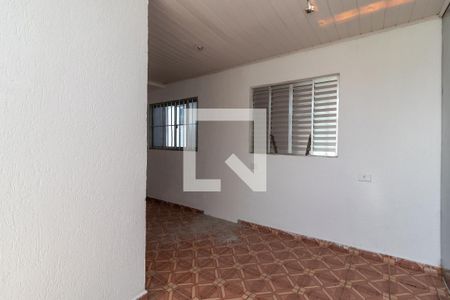 Casa à venda com 300m², 3 quartos e 2 vagasEdícula - Entrada