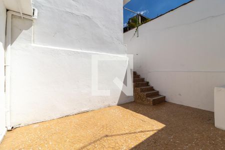 Casa à venda com 300m², 3 quartos e 2 vagasQuintal