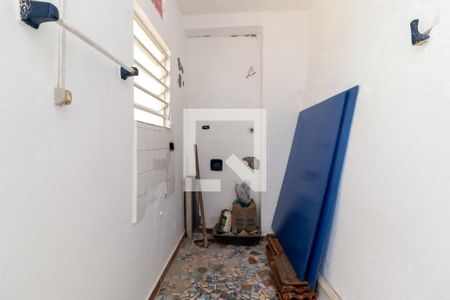 Casa à venda com 300m², 3 quartos e 2 vagasBanheiro 3