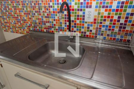 Apartamento à venda com 56m², 2 quartos e 1 vagaCozinha - Torneira