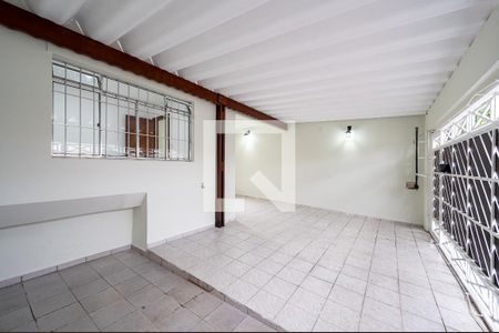 Casa à venda com 160m², 3 quartos e 3 vagas Casa à venda com 160m², 3 quartos e 3 vagasGaragem