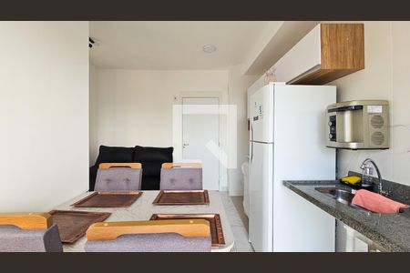 Sala / Cozinha de apartamento para alugar com 2 quartos, 38m² em Veleiros, São Paulo