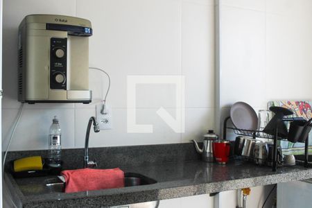 Cozinha de apartamento para alugar com 2 quartos, 38m² em Veleiros, São Paulo