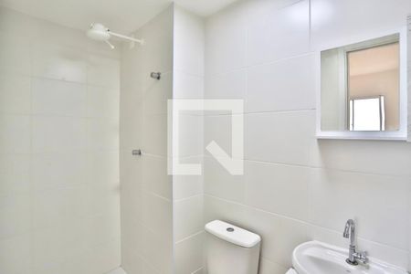 Banheiro de apartamento para alugar com 1 quarto, 25m² em Vila Cláudia, São Paulo